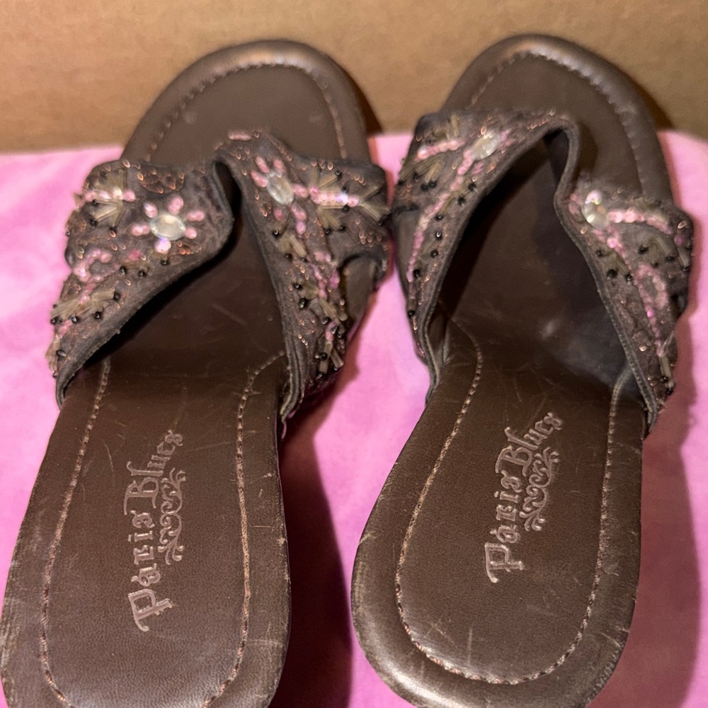 Paris Blues Brown Beaded Heels - Picture 5 of 6